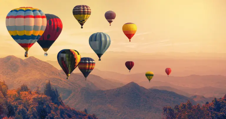 Awe-inspiring experience: Hot air balloon over Grand Canyon